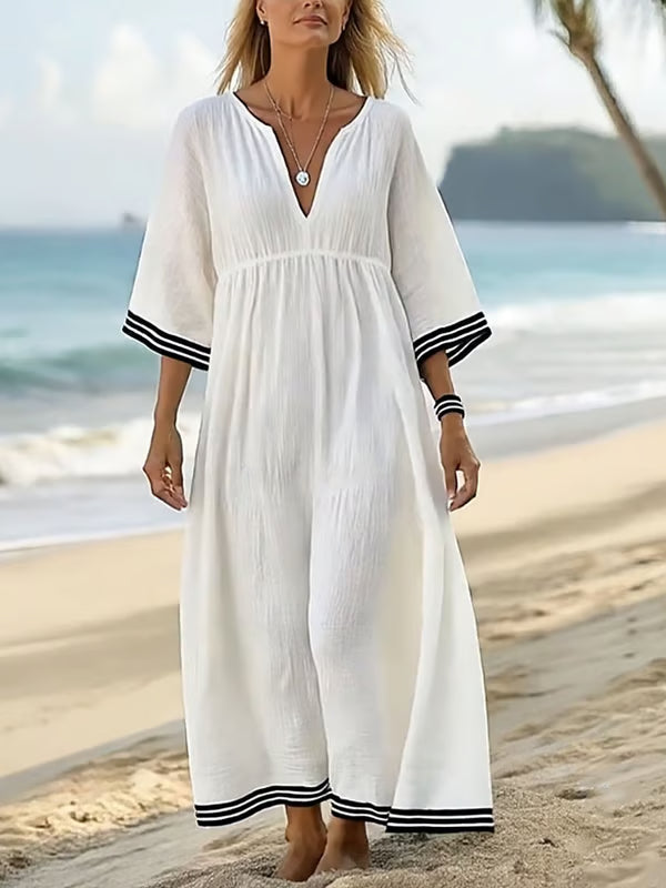 Robe en lin à rayures et décolleté en V