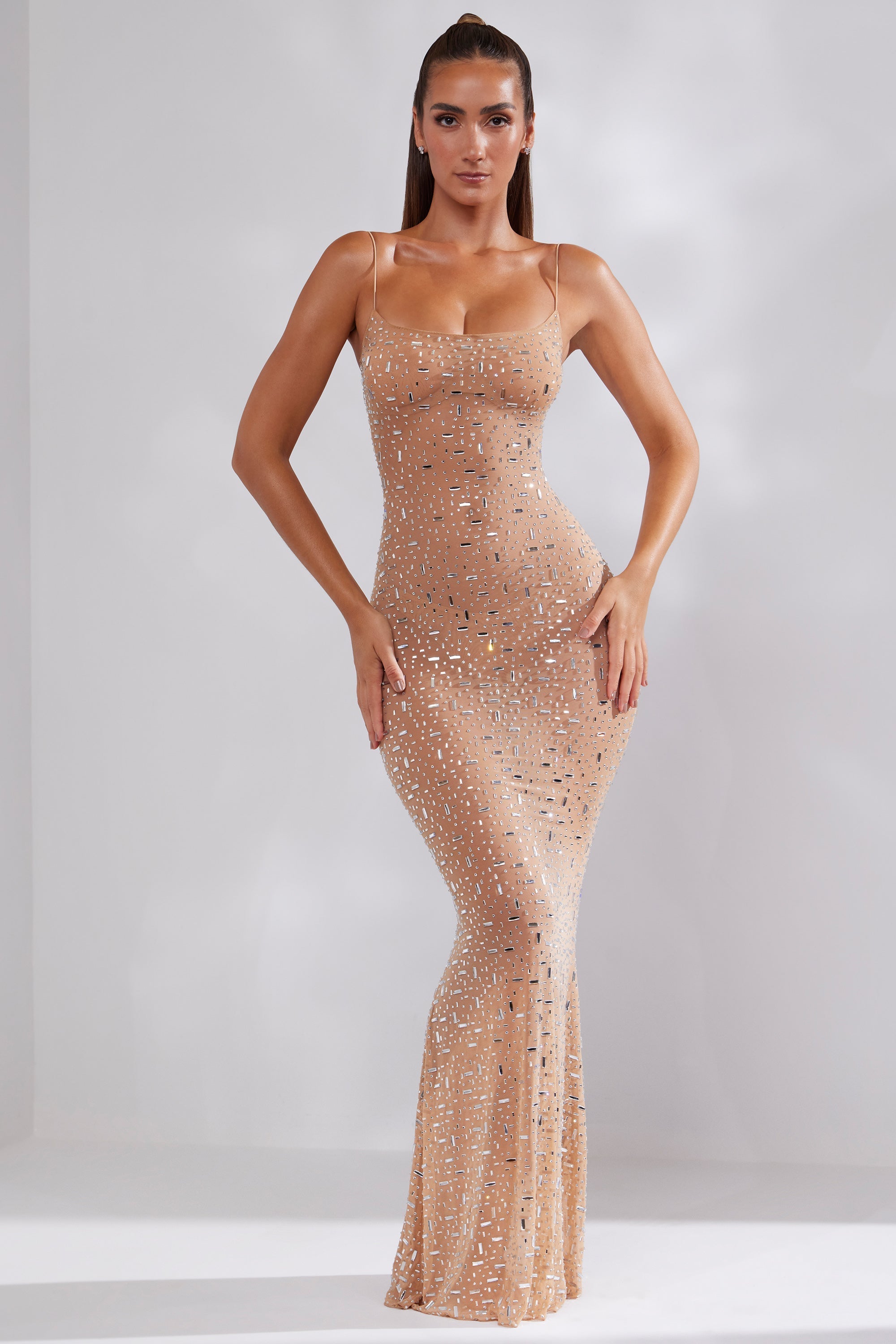 Aurela I robe perlée tendance