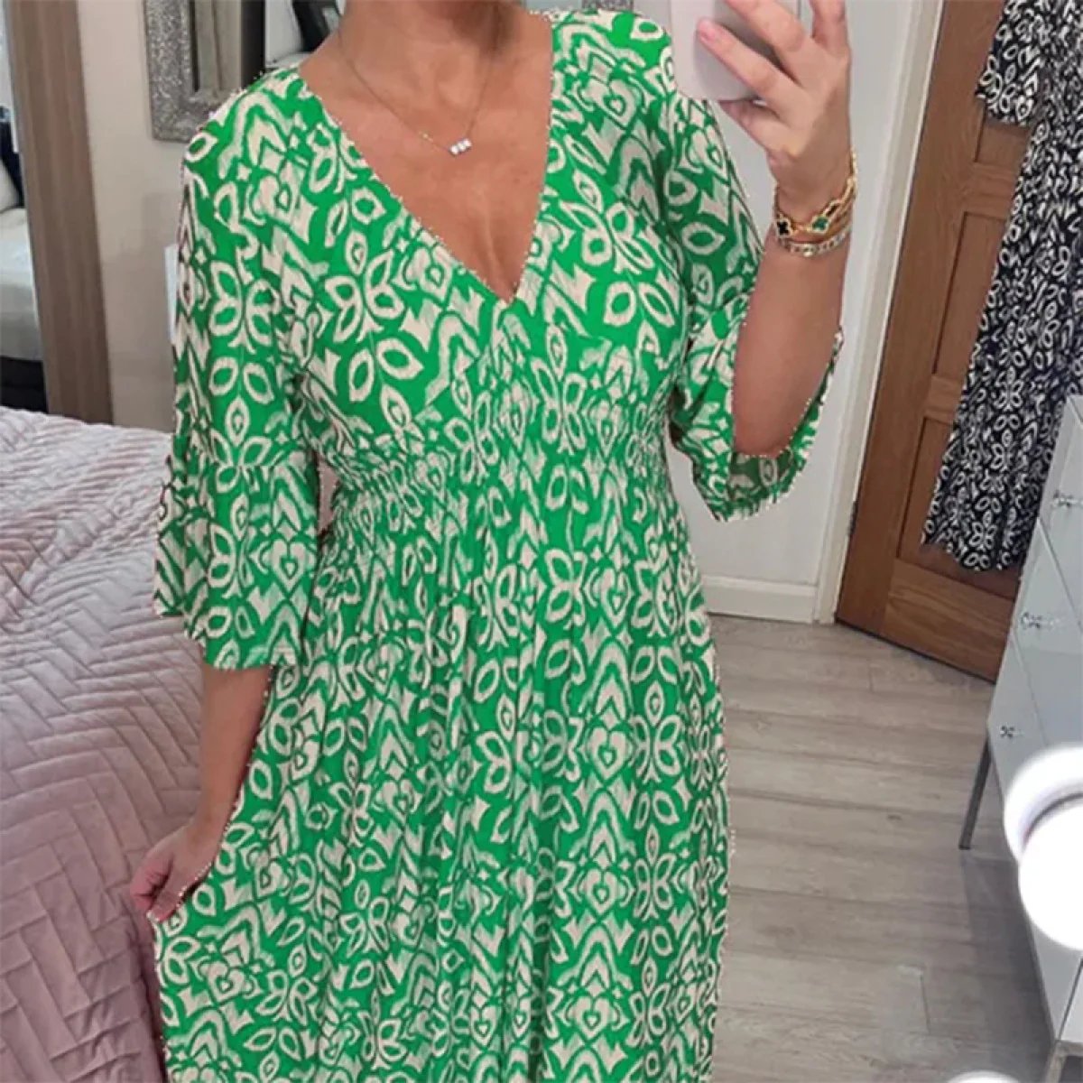 Robe Longue Légère et Fluide à Col V (1+1 Gratuit)