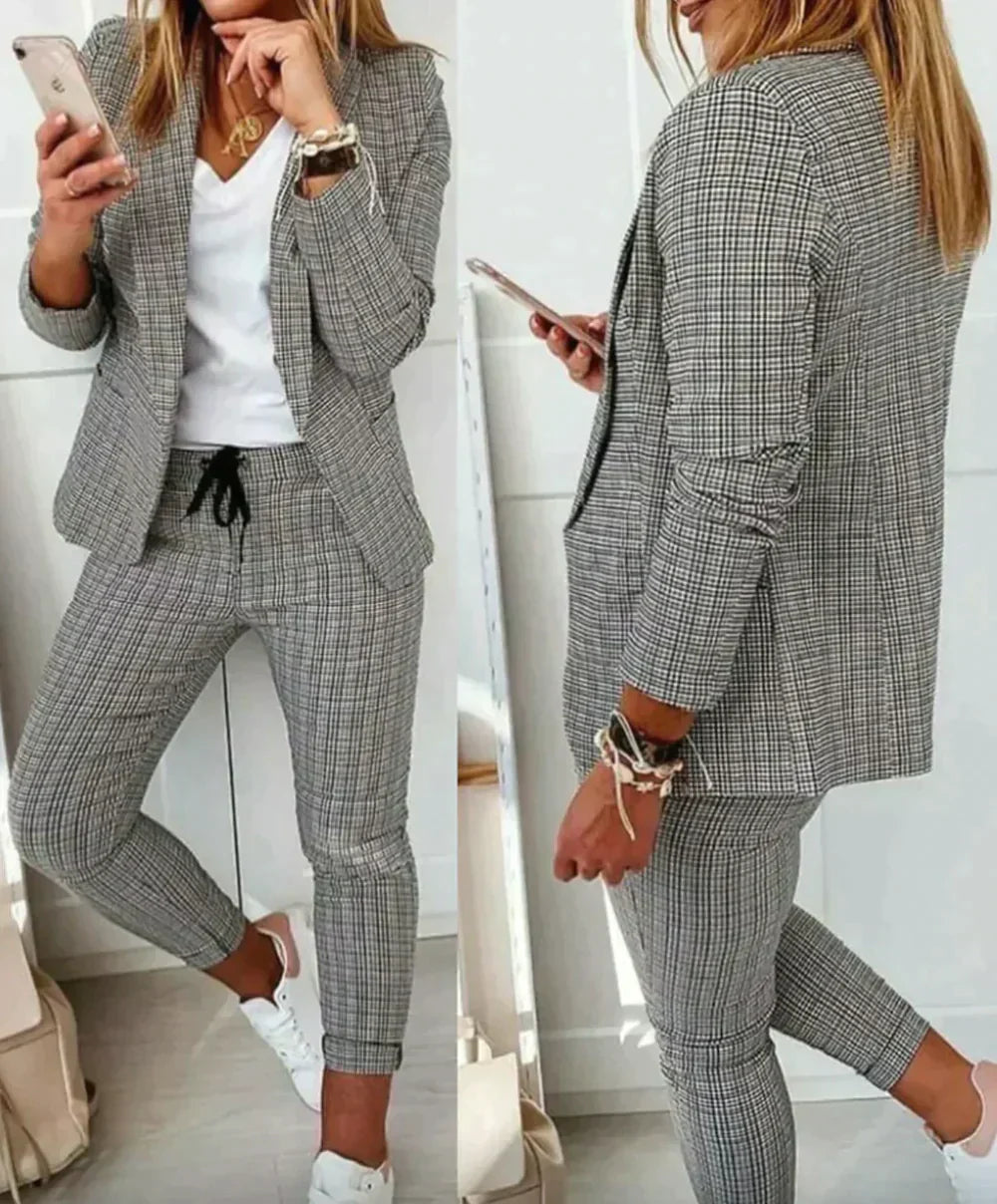 Sophie Ensemble élégant