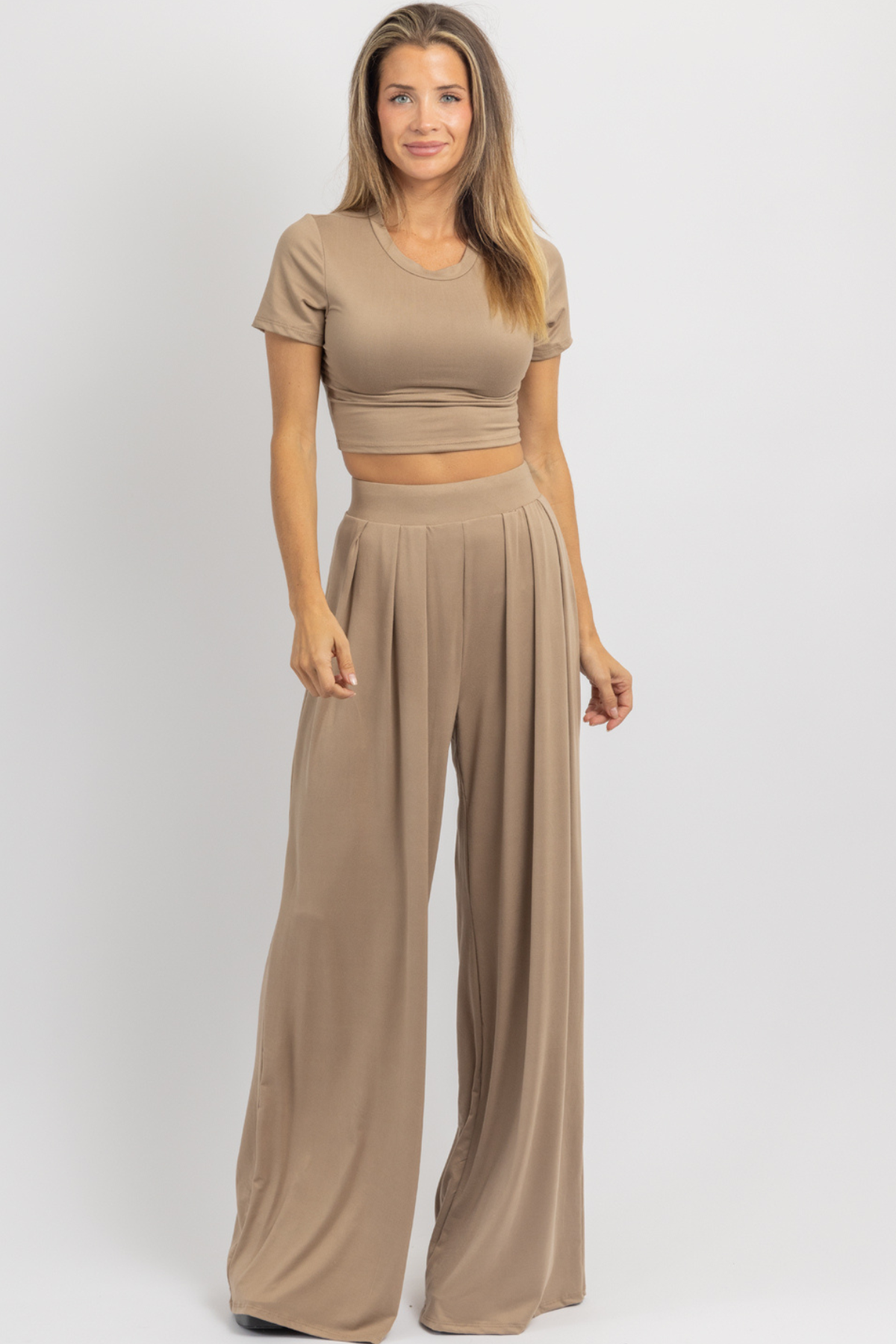 Naïa | Casual Elegance
