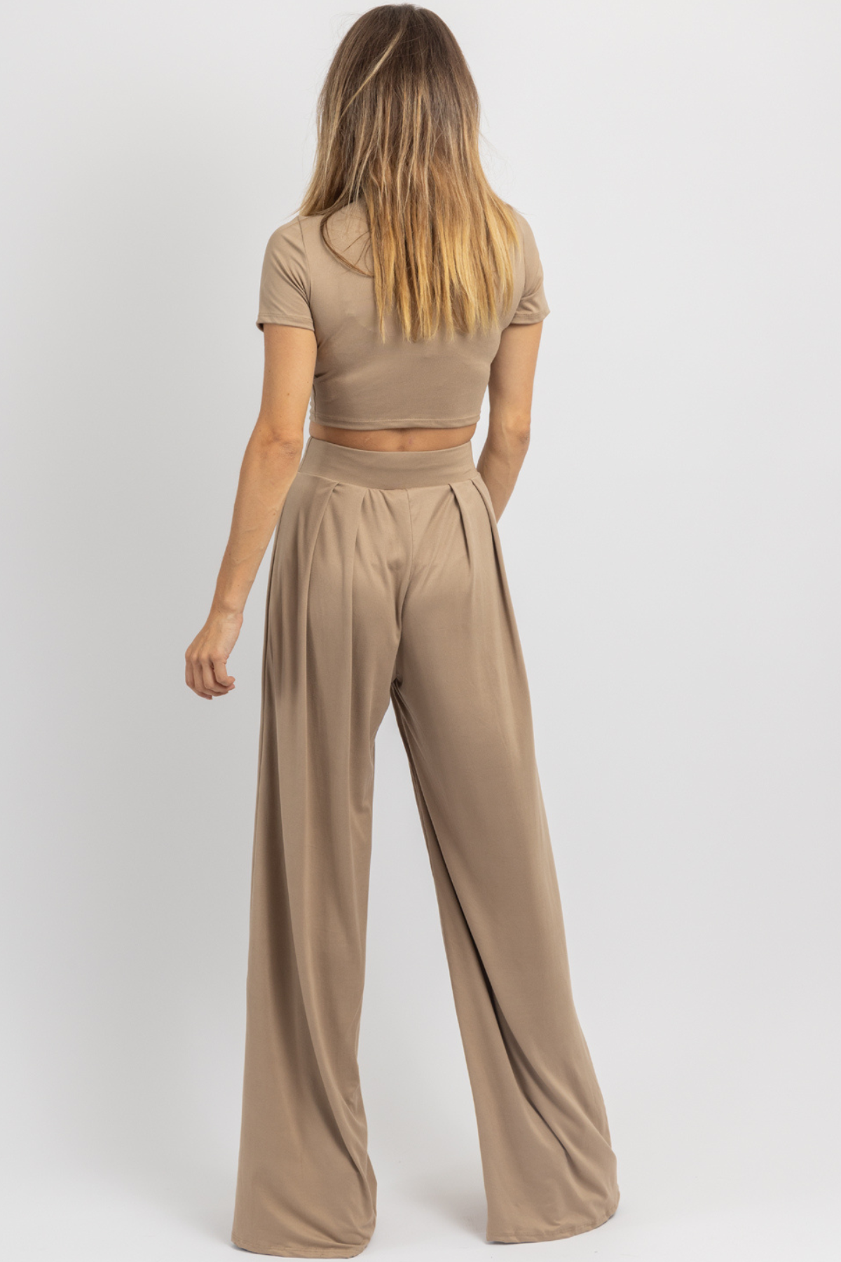 Naïa | Casual Elegance