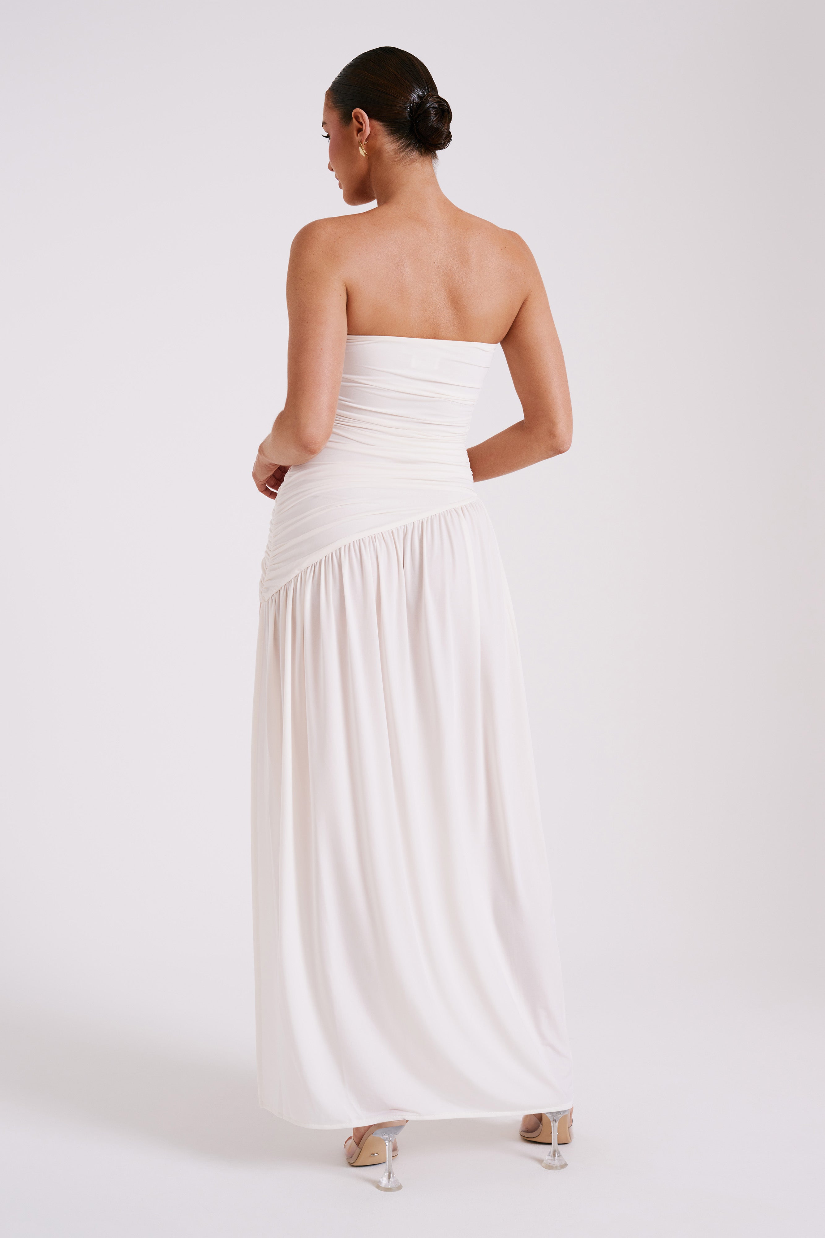 Nova | Robe Longue Élégante