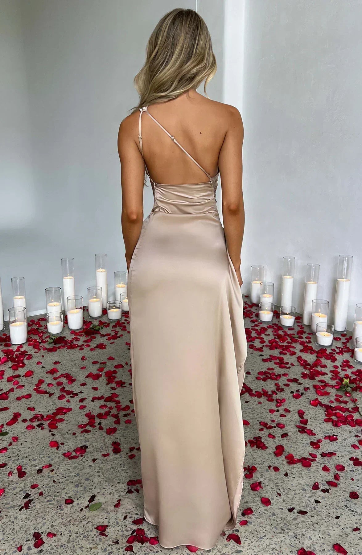 Ariel I robe de luxe