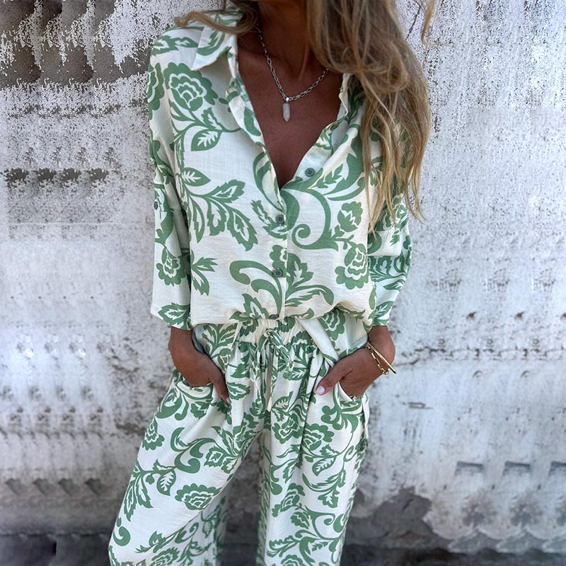 Ensemble chic de 2 pièces composé d'une chemise à boutons imprimée et d'un pantalon à jambes larges pour femmes