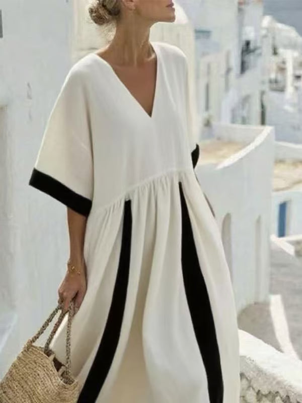 Robe ample bicolore avec décolleté en V