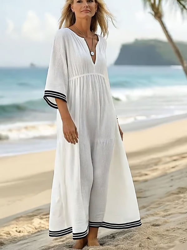 Robe en lin à rayures et décolleté en V