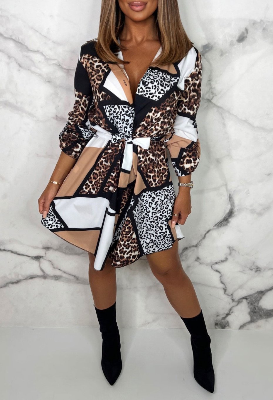 Feline Flirty | Robe-chemise à imprimé animal mixte