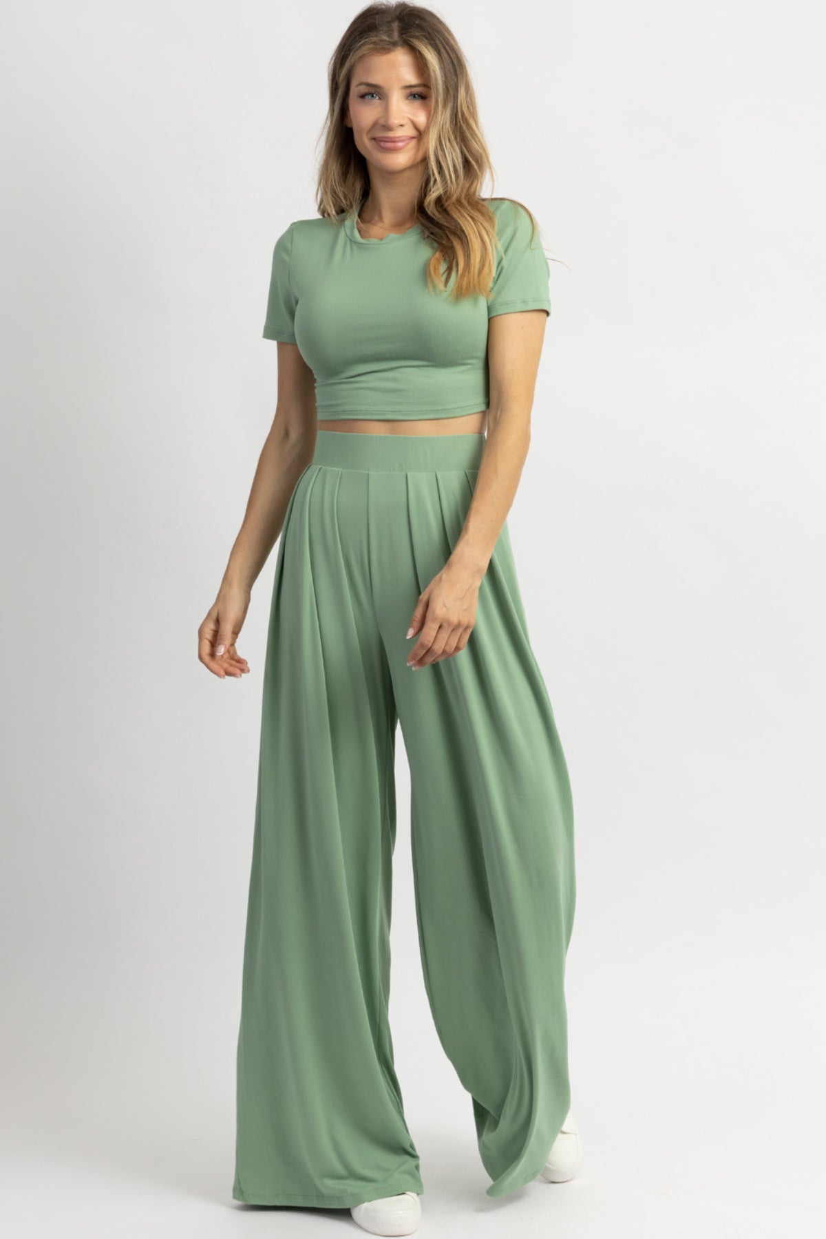 Naïa | Casual Elegance